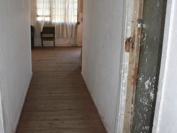 SE VENDE CASA CON 5 DORMITORIOS Y 560 MTS