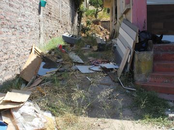 SE VENDE CASA CON 5 DORMITORIOS Y 560 MTS