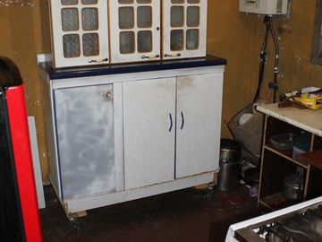 SE VENDE CASA CON 5 DORMITORIOS Y 560 MTS