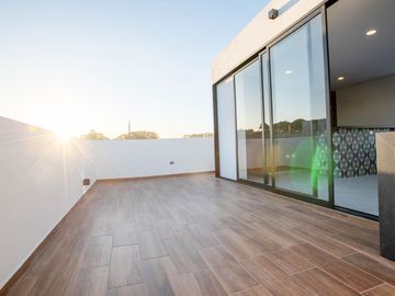 CASA EN PREVENTA EN FRACC CAPITAL SUR