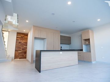 CASA EN PREVENTA EN CAPITAL SUR