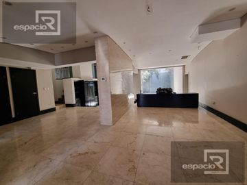CASA EN VENTA EN LOMAS DEL SANTUARIO