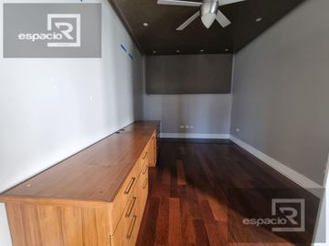 CASA EN VENTA EN LOMAS DEL SANTUARIO