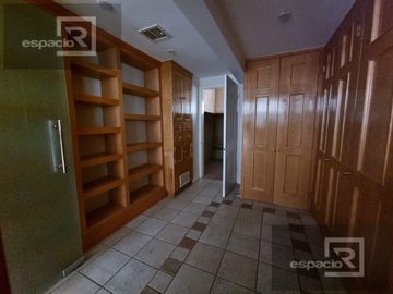 CASA EN VENTA EN LOMAS DEL SANTUARIO