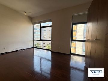 Depto de lujo en Club de Golf Bosques de Santa Fe