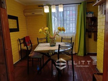 Casa en Venta en VAG (13.479) Casa en Venta en Calle los Mañíos con Los Plátanos