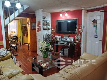 Casa en Venta en VAG (13.479) Casa en Venta en Calle los Mañíos con Los Plátanos