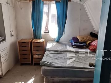 Casa en Venta en VAG (13.479) Casa en Venta en Calle los Mañíos con Los Plátanos