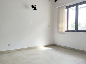 VENTA CASA CAMPESTRE EN EL RETIRO CERCA A TODO