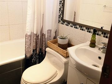 Casa en Venta en Pasaje Cuncumen, Villa Los Héroes