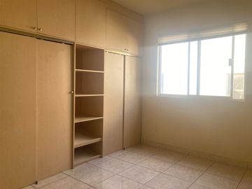 CASA EN VENTA EN ZONA LA FAMA