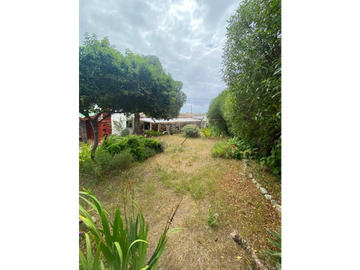 Casa con Cabañas El Quisco a cuadras de Playa