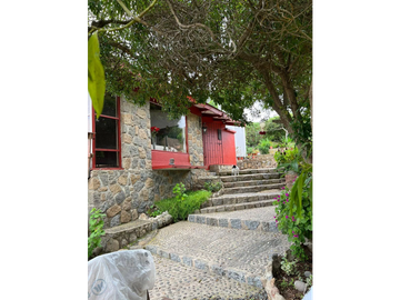 Casa con Cabañas El Quisco a cuadras de Playa