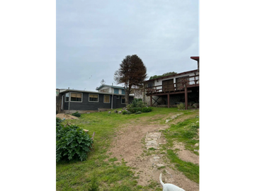 Casa con Cabañas El Quisco a cuadras de Playa