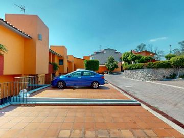 Casa en venta en Paseos del Bosque