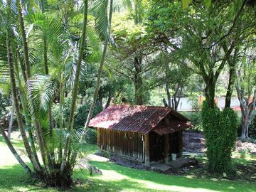 Espectacular casa arbolada en Venta en Malinalco