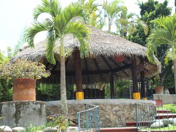 Espectacular casa arbolada en Venta en Malinalco