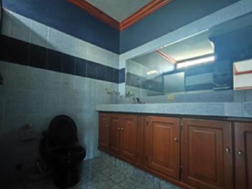 Casa en Venta Barrio Manuel Cordova, Manta, Manabi BPWenD