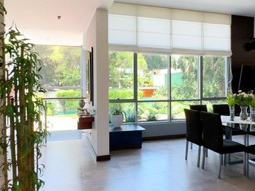 Casa frente a parque en Álamos de Monterrico, Surco