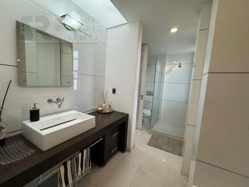 Casa en venta en Querétaro Alamos zona tranquila y céntrica, Santiago de Querétaro Centro