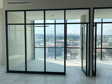 Oficina en venta o renta en Col. República, Plaza Distrito V