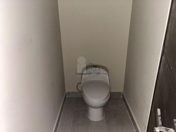 Oficina en venta o renta en Col. República, Plaza Distrito V