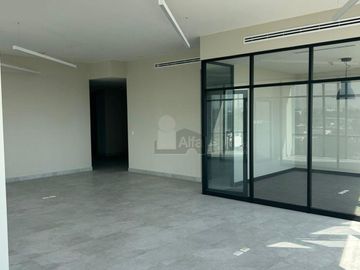 Oficina en venta o renta en Col. República, Plaza Distrito V