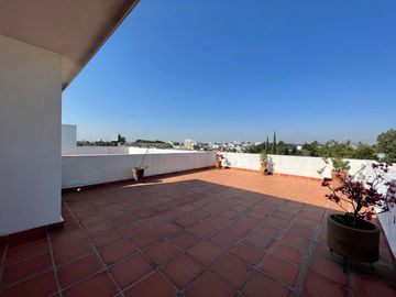 Departamento en VENTA - Col Manantiales - Zona Forjadores - Periférico Ecológico