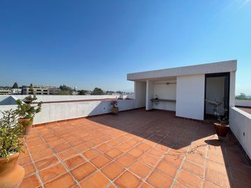 Departamento en VENTA - Col Manantiales - Zona Forjadores - Periférico Ecológico