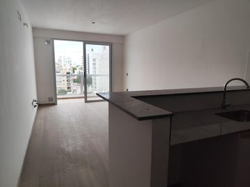 Departamento en  venta monoambiente 36,5m2 A Estrenar 47 18 y 19 La Plata