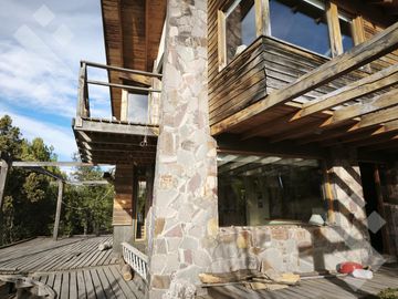 VENTA CASA OPEN CONCEPT - BARRIO HANDEL - SAN MARTIN DE LOS ANDES