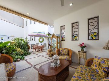Casa Dennis