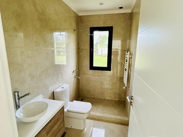 Casa en venta - Canning, Barrio Don Joaquin