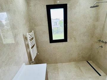 Casa en venta - Canning, Barrio Don Joaquin