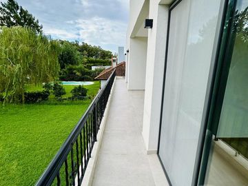 Casa en venta - Canning, Barrio Don Joaquin