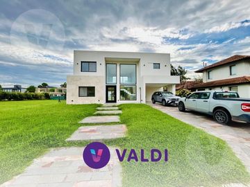 Casa en venta - Canning, Barrio Don Joaquin