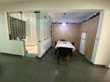 Se vende Dapartamento  en primer piso  Surco