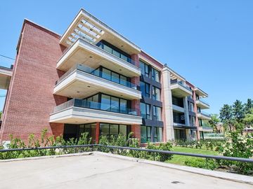 Departamento tipo DUPLEX 4 amb  - URBANA - Lomas de San Isidro