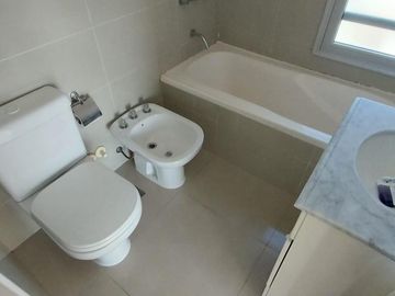Departamento 2 amb. en Banfield Este