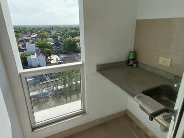 Departamento 2 amb. en Banfield Este