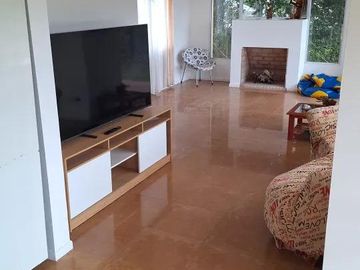 Casa en San Francisco- 4 ambientes - 900 m2