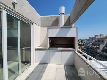Hermoso 3 ambientes a estrenar con balcón aterrazado, en edificio en esquina con amenities