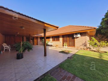 Casa - Villa Ballester - Venta - Cuatro Ambientes.