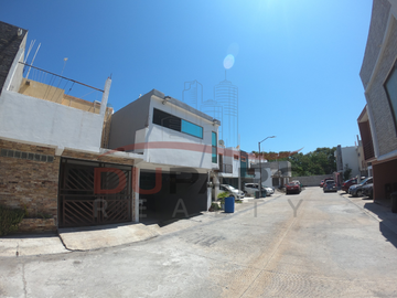Casa en Venta, Fraccionamiento Santa Agata II
