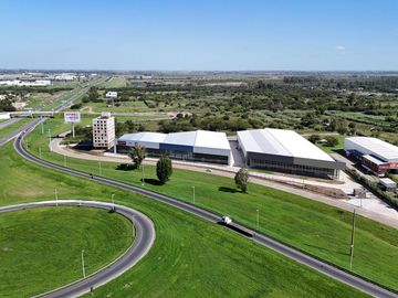 Galpón en venta de 1300 m2 sobre Circunvalación