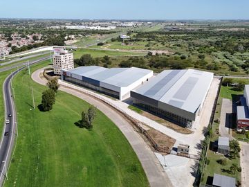 Galpón en venta de 1300 m2 sobre Circunvalación