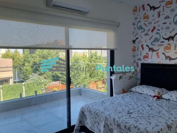 Hermosa Casa en Barrio Lagos de Canning con 5 dormitorios y piscina