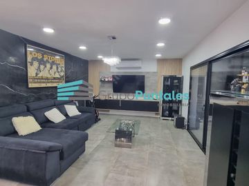 Hermosa Casa en Barrio Lagos de Canning con 5 dormitorios y piscina