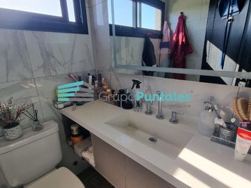 Hermosa Casa en Barrio Lagos de Canning con 5 dormitorios y piscina