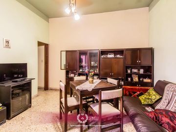 Venta departamento tipo PH 3 ambientes con dependencia como dormitorio 117M² en Boedo sin expensas